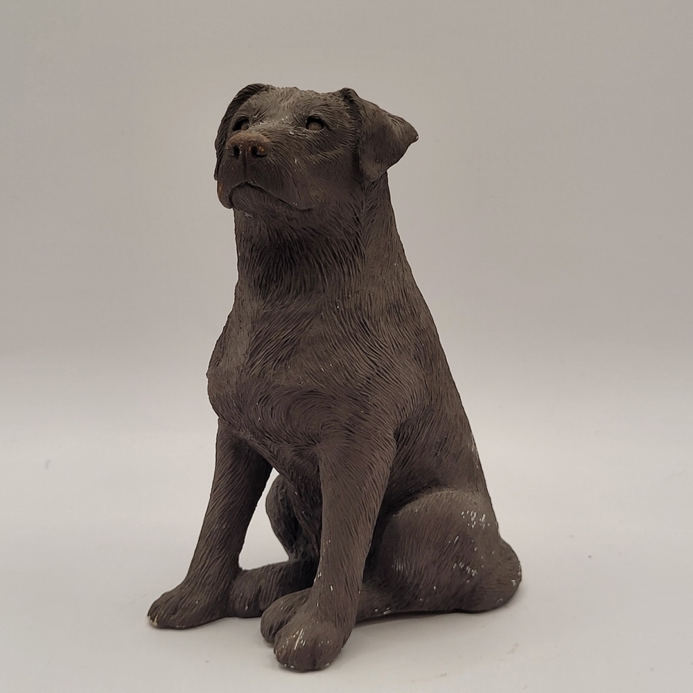 Vintage Sandicast Chocolate Labrador Figurine